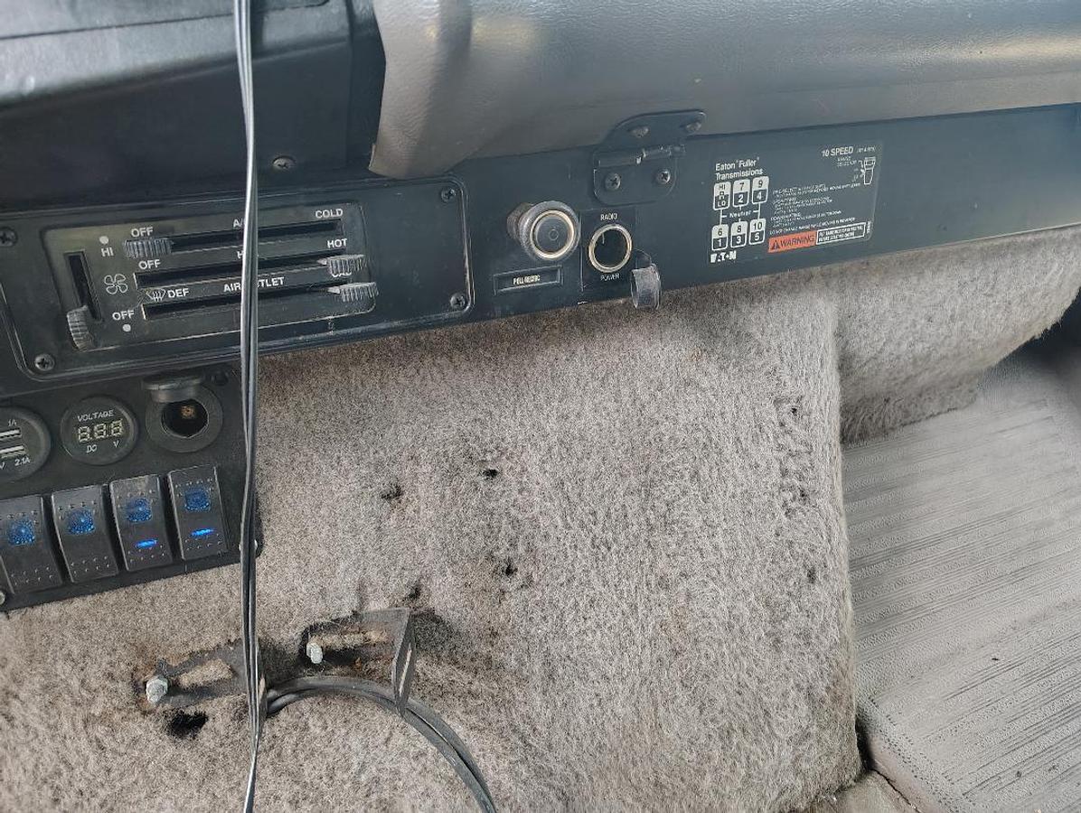 Used 1994 INTERNATIONAL 9200 6x4