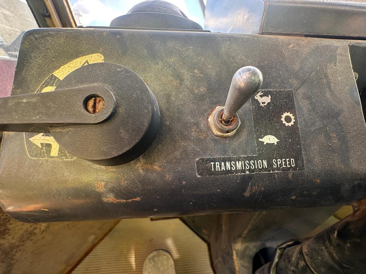 Used 1994 DEERE 444E