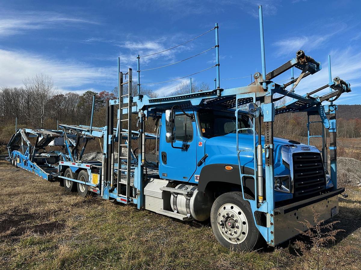 Used 2015 FREIGHTLINER 114SD