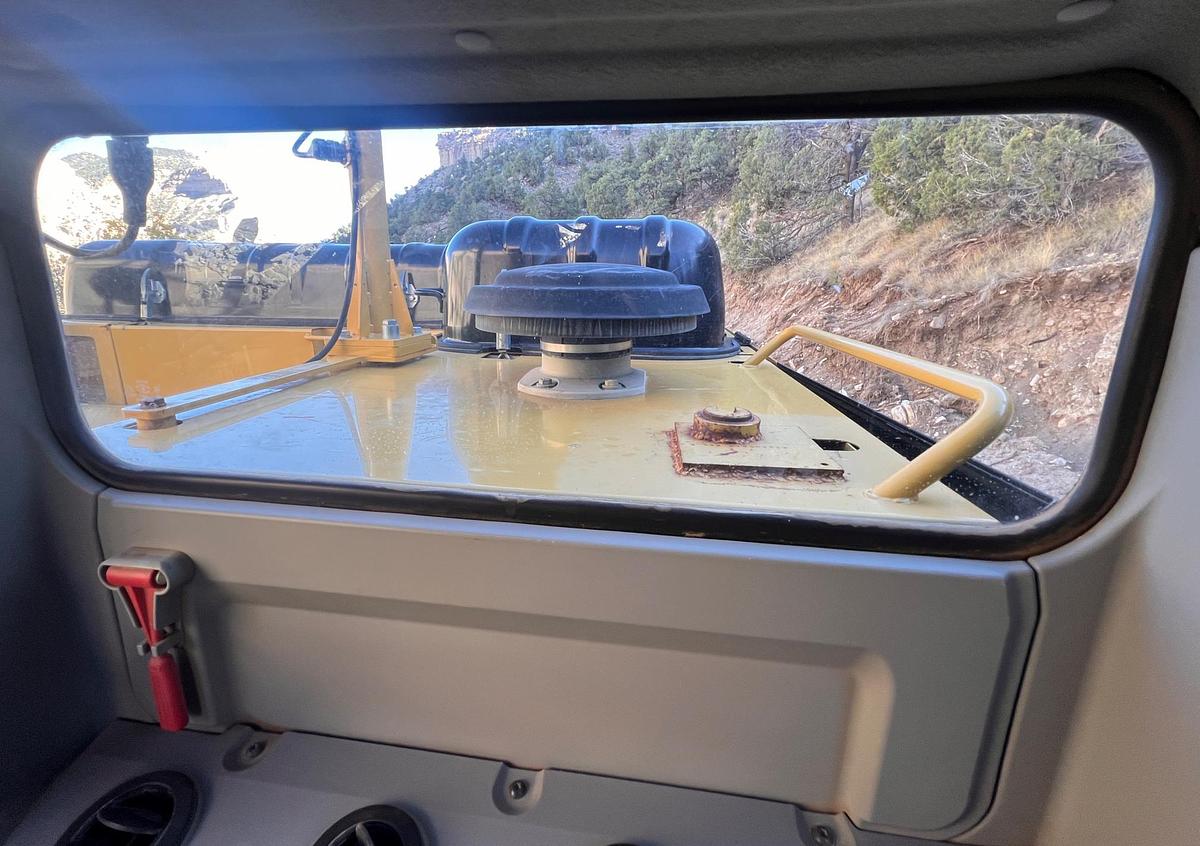 Used 2016 CATERPILLAR 336F L