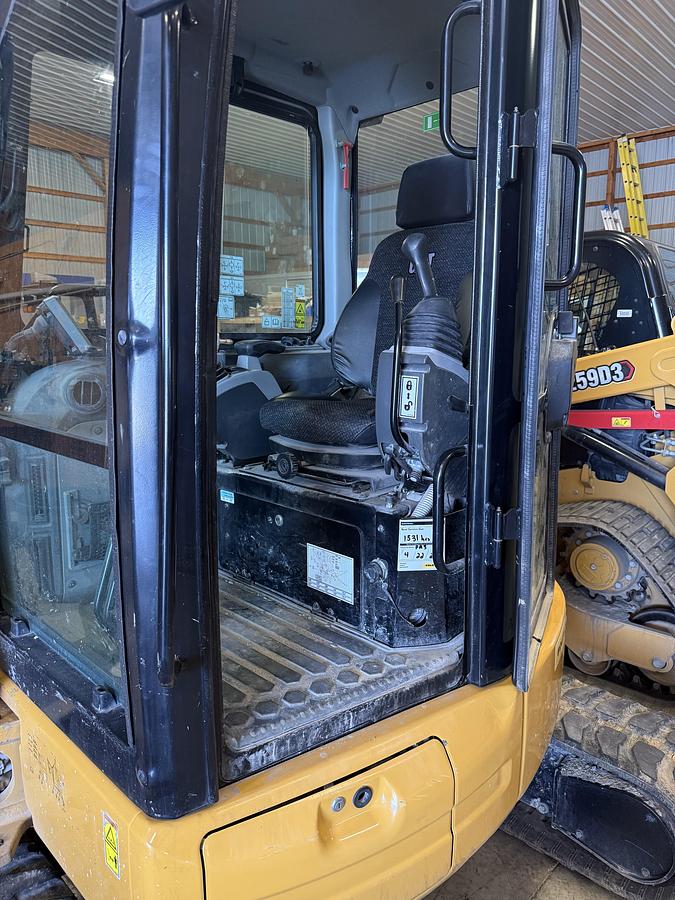 Used 2020 CATERPILLAR 304 E3 CR
