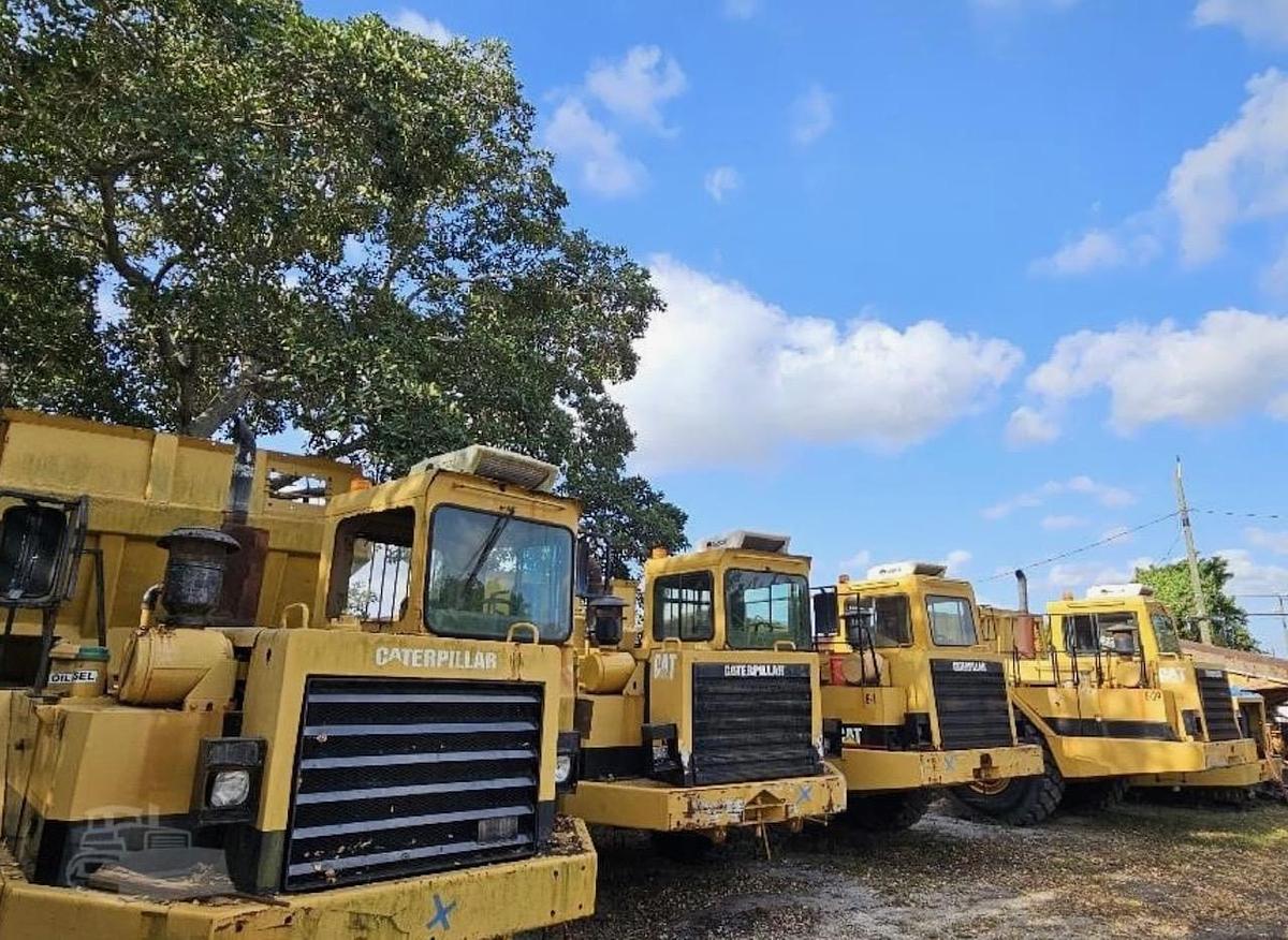 Used 1990 CATERPILLAR D25D