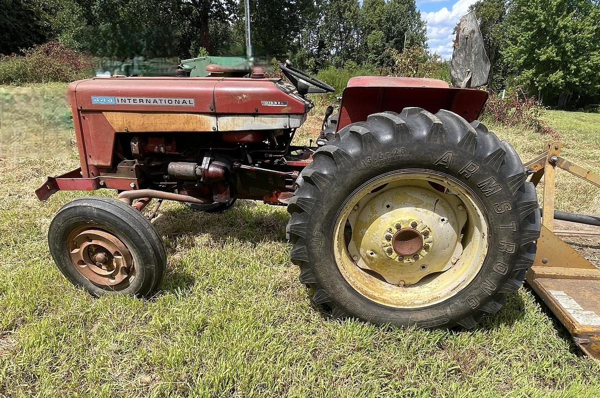 Used 1969 INTERNATIONAL 444
