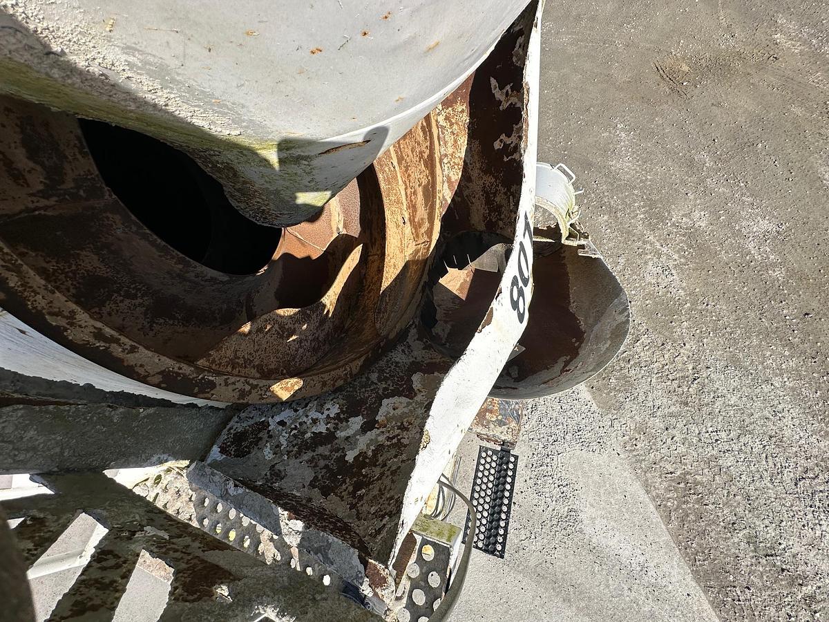 Used 2019 MACK GR64B