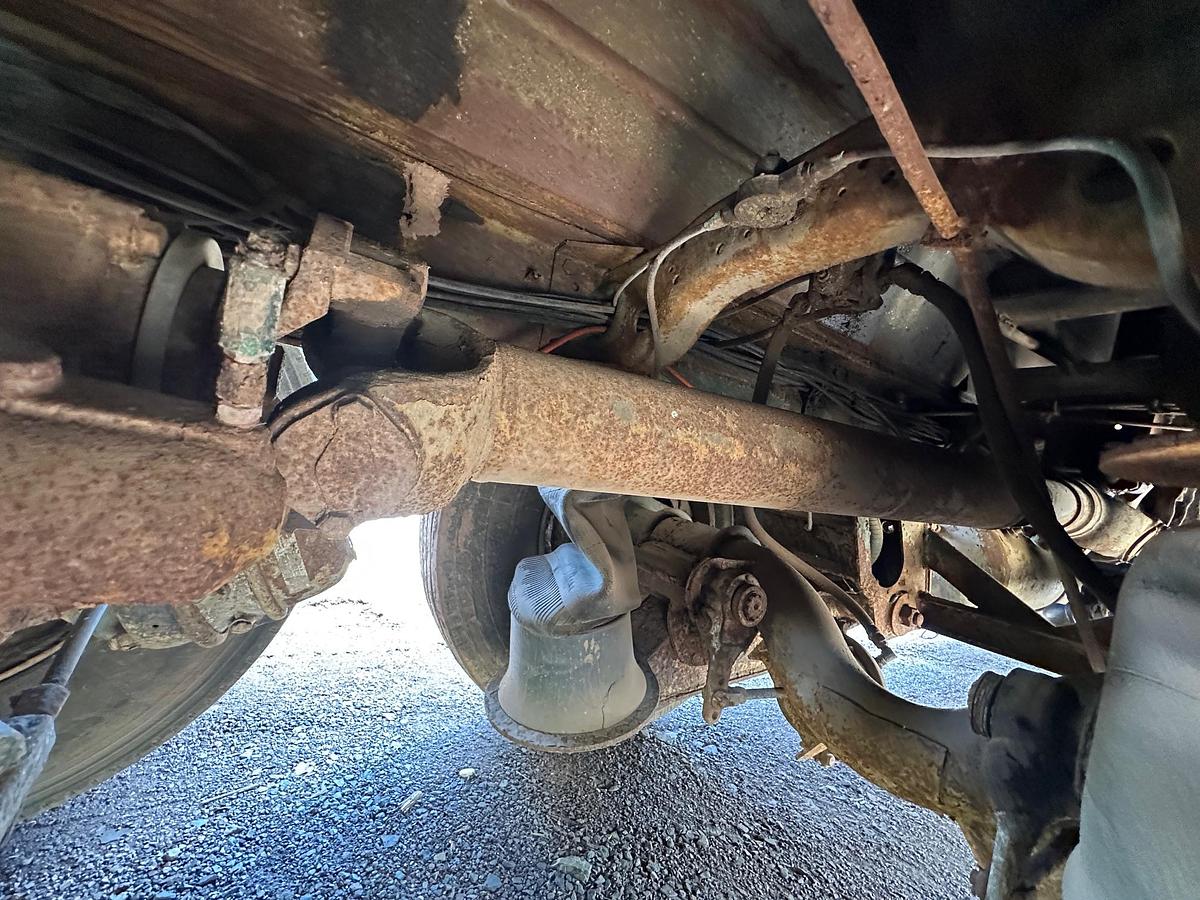 Used 1990 MACK RB688S