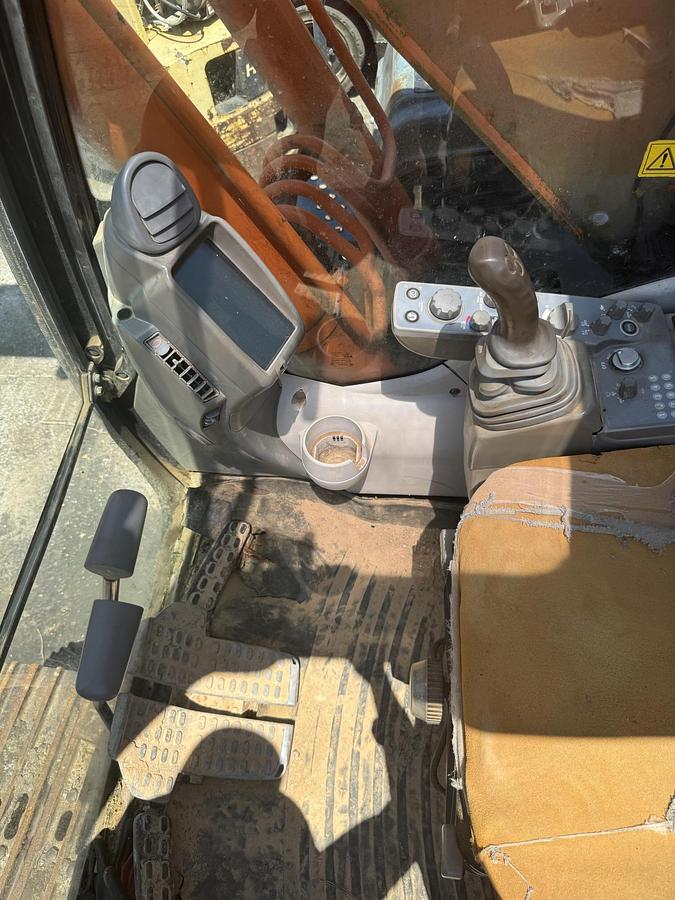 Used 2017 HITACHI ZX160LC-5N