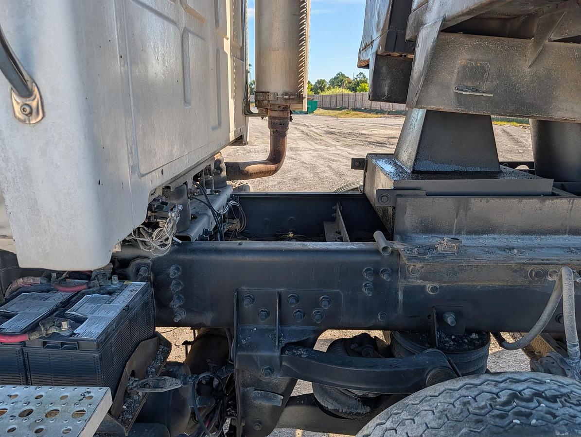 Used 2007 STERLING L8500