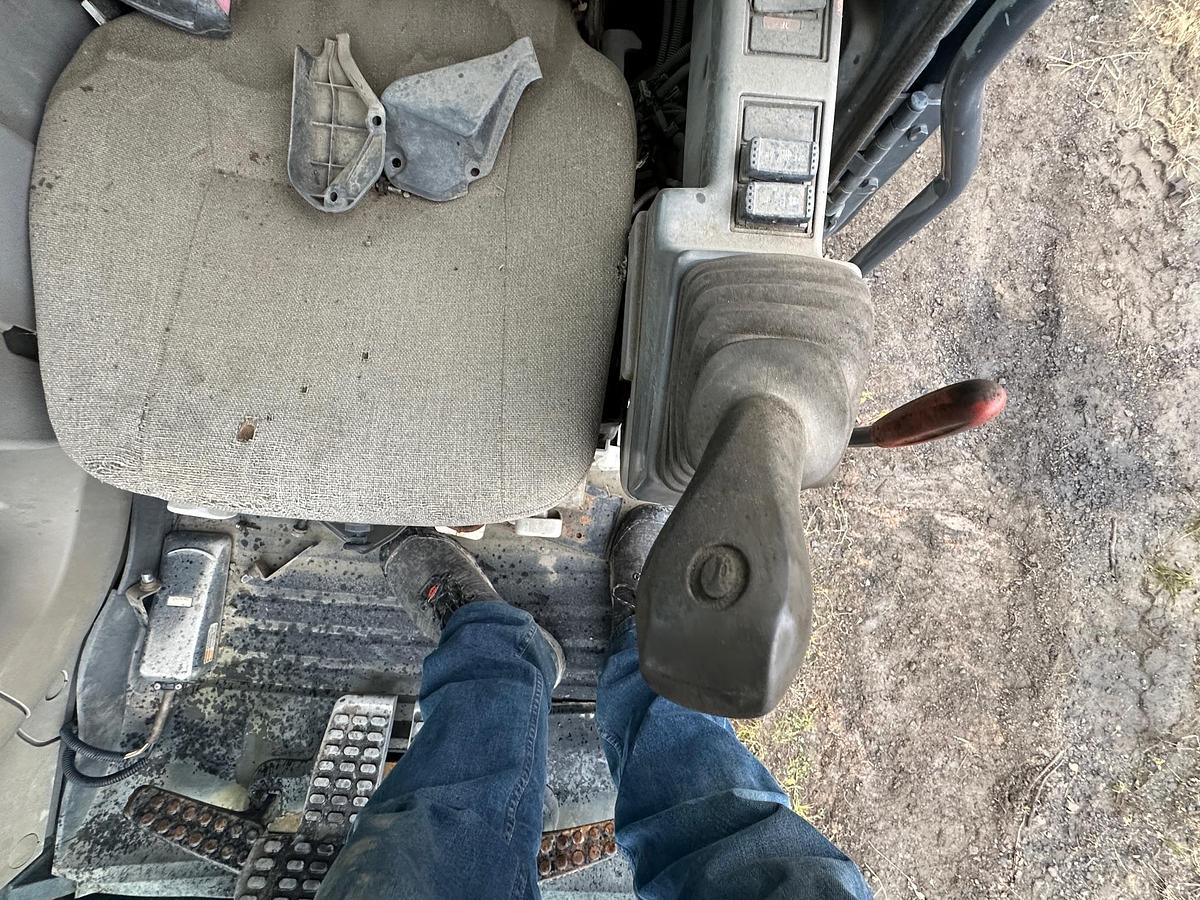 Used 2006 DEERE 350D LC