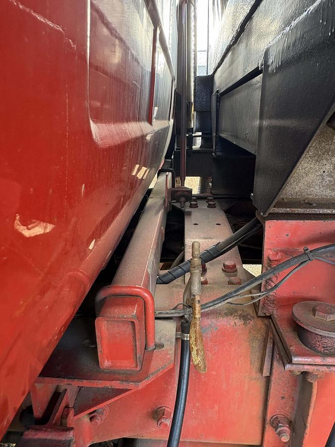 Used 1993 MACK RD6888SX