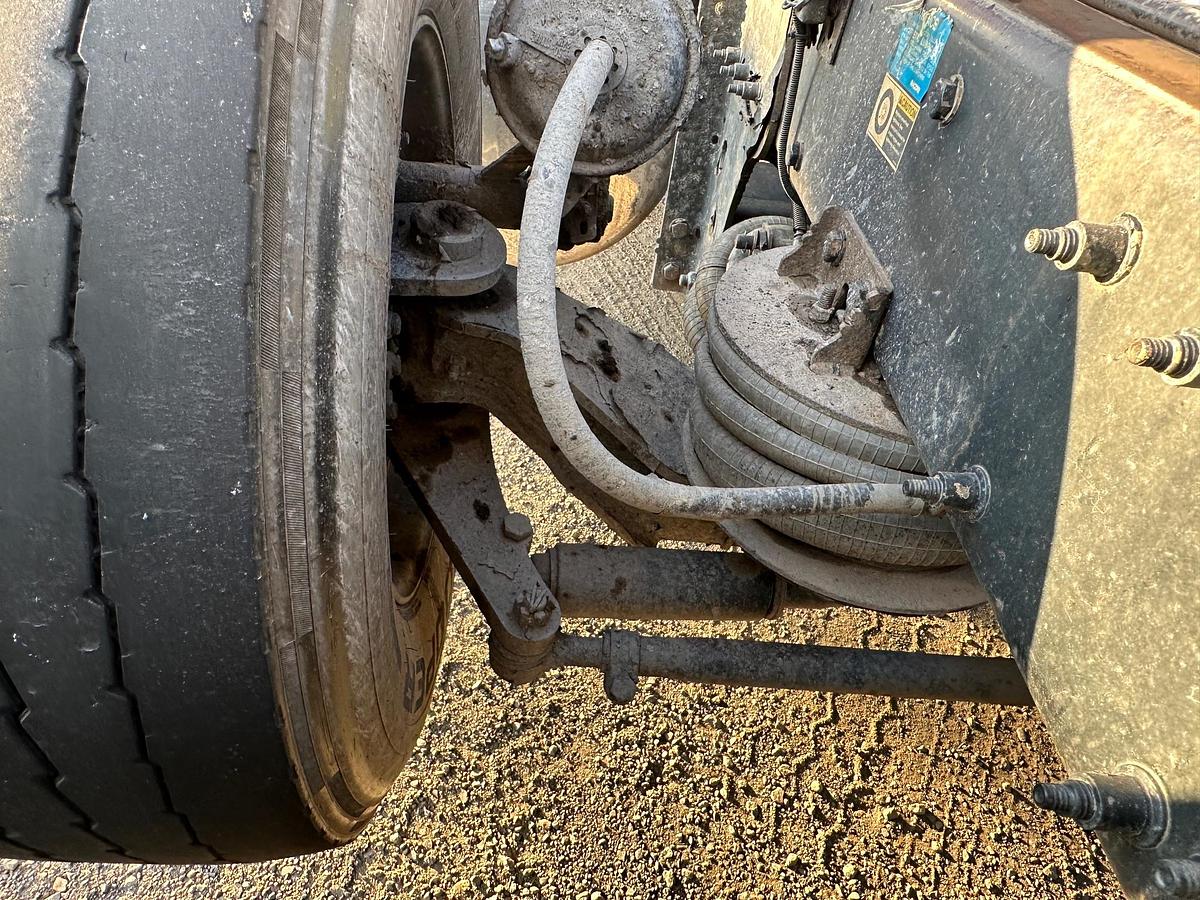 Used 2019 PETERBILT 389L