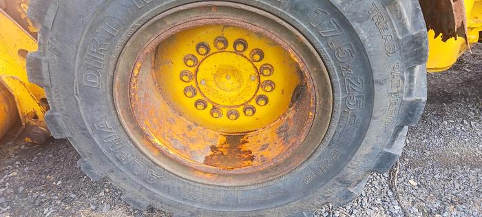 Used 1982 JOHN DEERE 544C