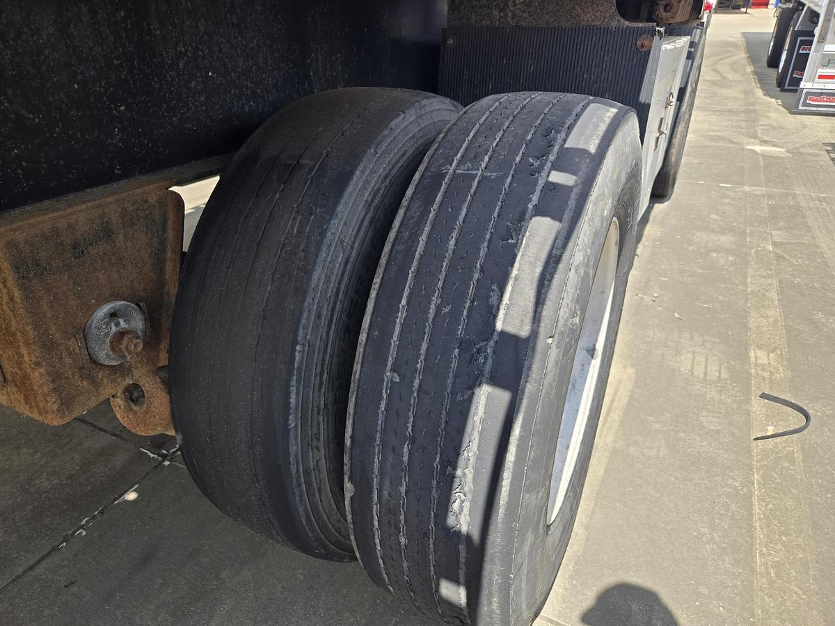 Used 2005 UTILITY 48 x 102