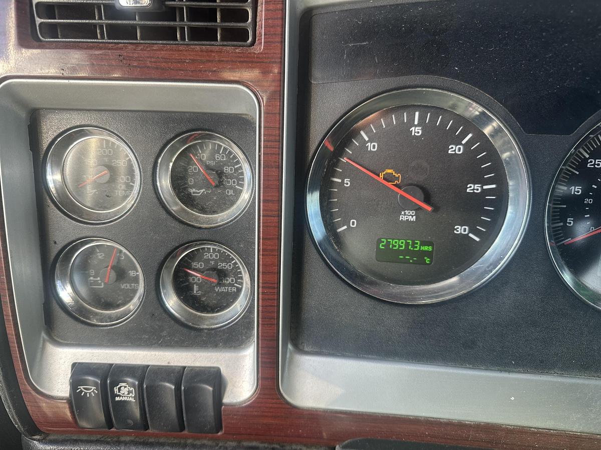 Used 2006 KENWORTH T800