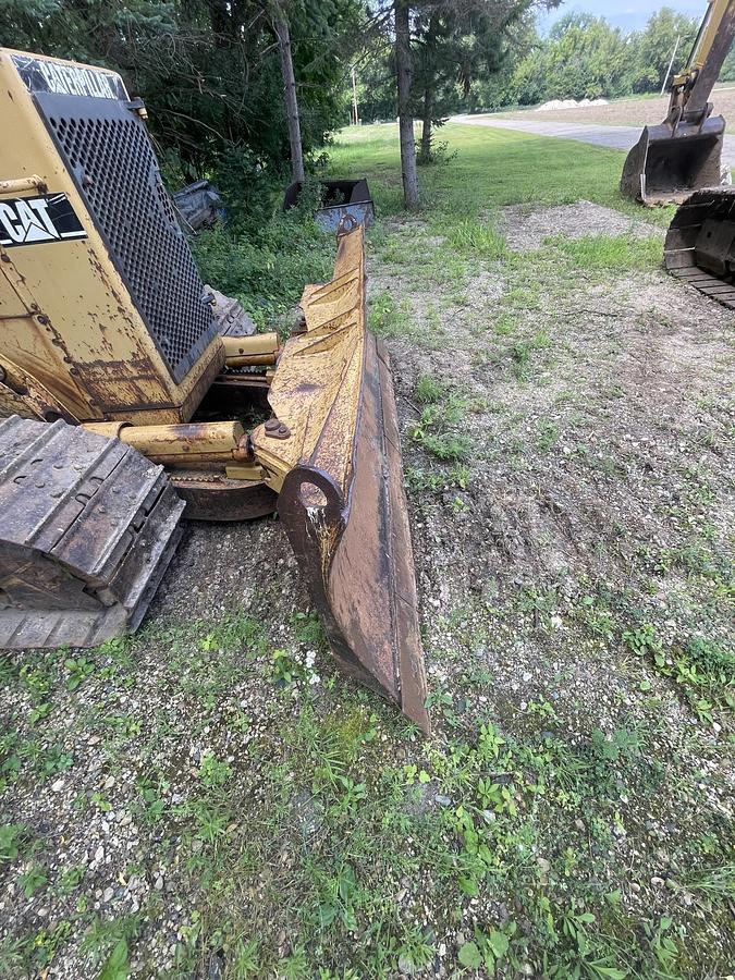 Used 1995 CATERPILLAR D4HXL3