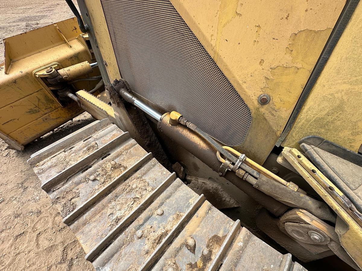 Used 2001 DEERE 450H