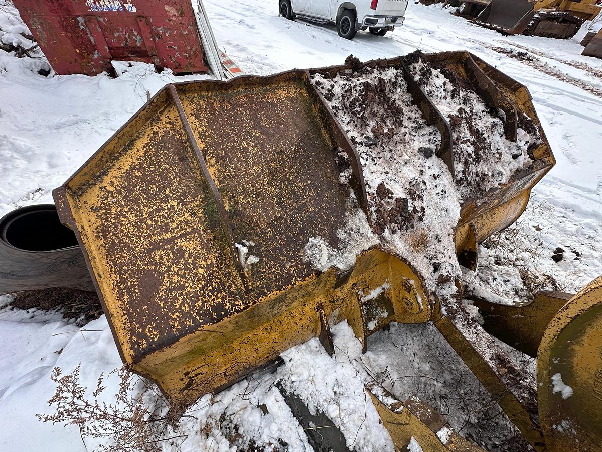 Used 2004 DEERE 755C Series II