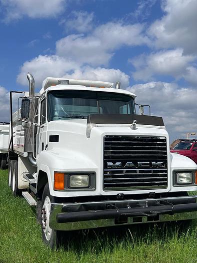 Used 1999 MACK CH613