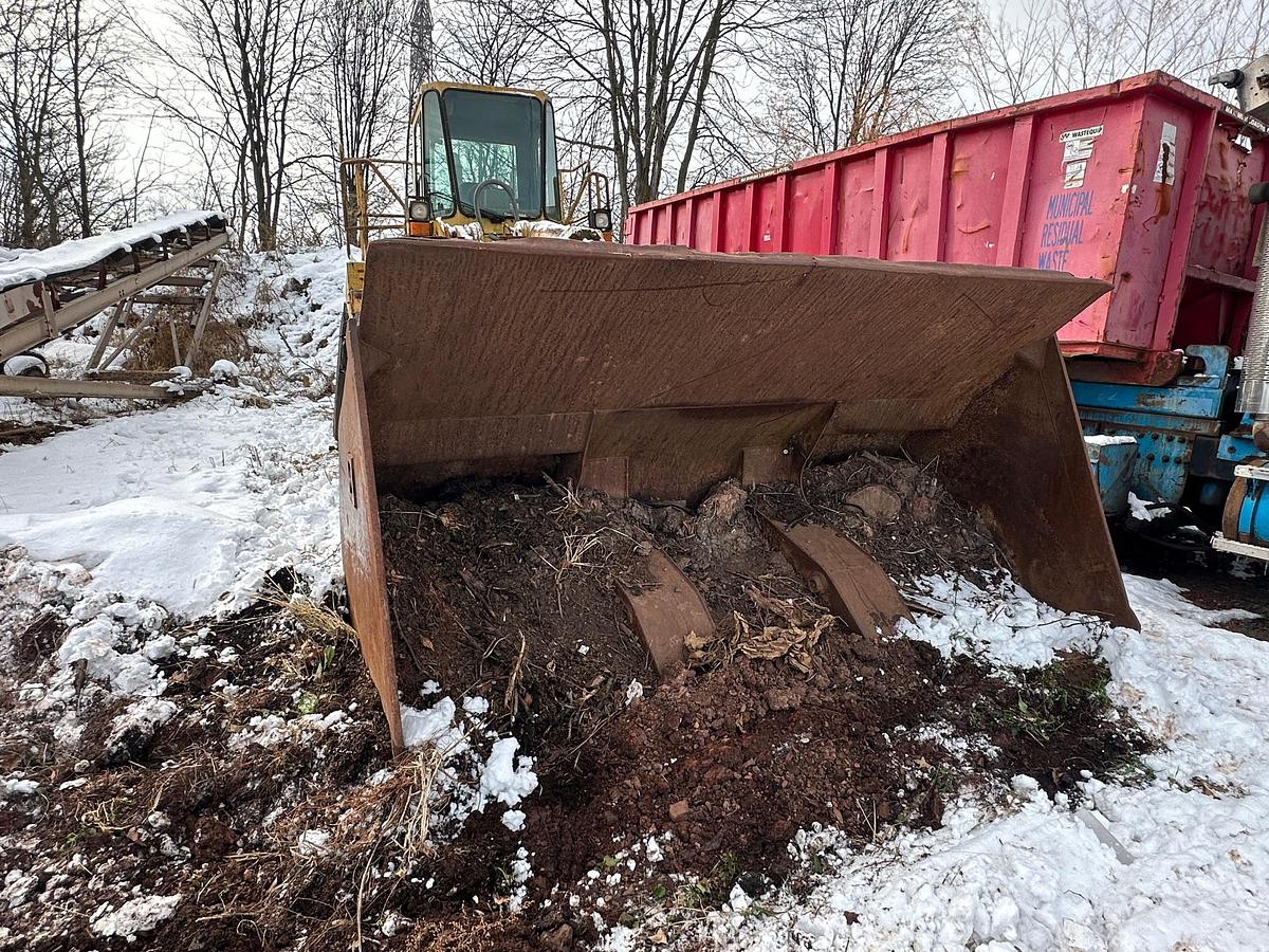 Used 1990 CATERPILLAR 966F