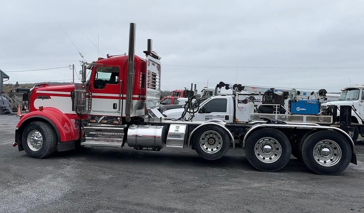 Used 2009 KENWORTH W900L Heavy Hauler