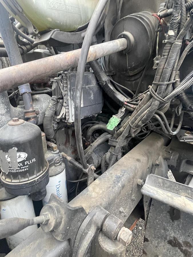 Used 2001 MACK RD688s Roll Off