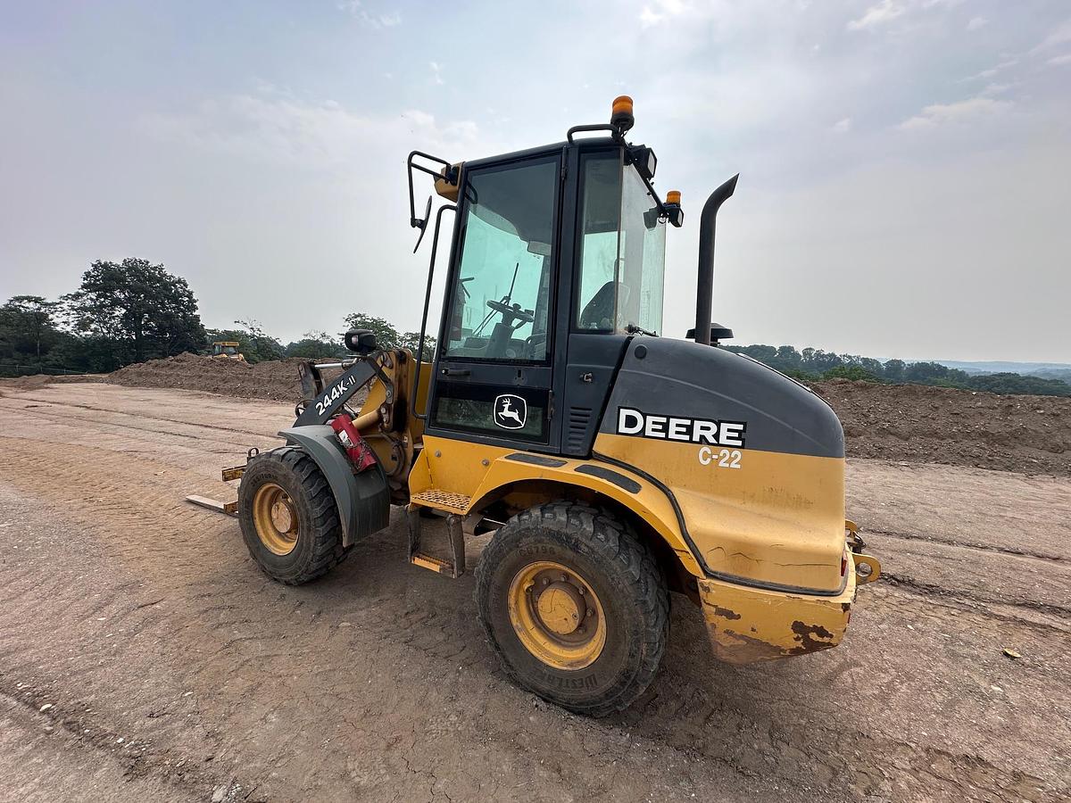 Used 2018 DEERE 244k-II