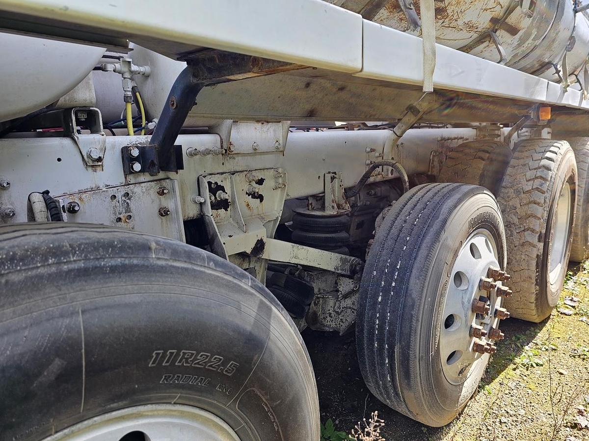 Used 2015 OSHKOSH S-2146