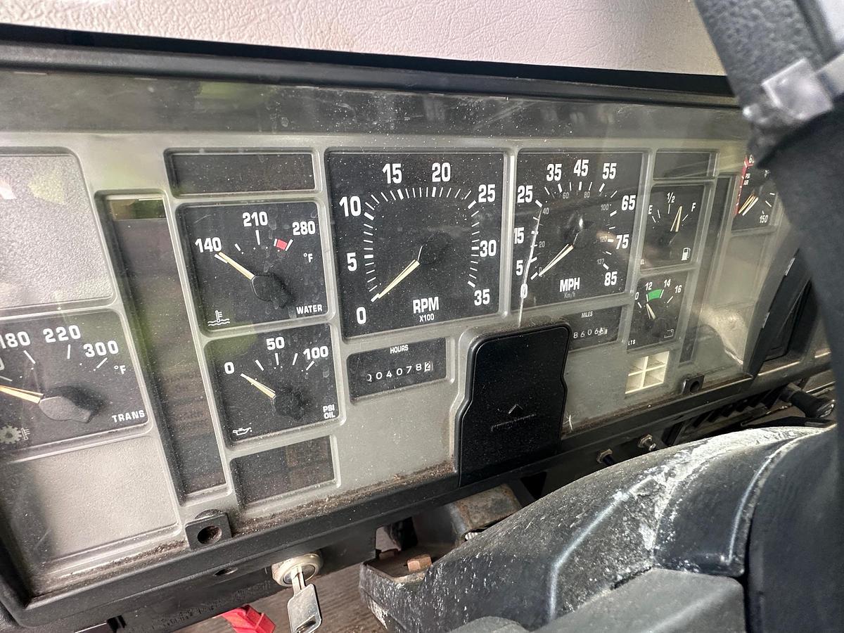 Used INTERNATIONAL 4800