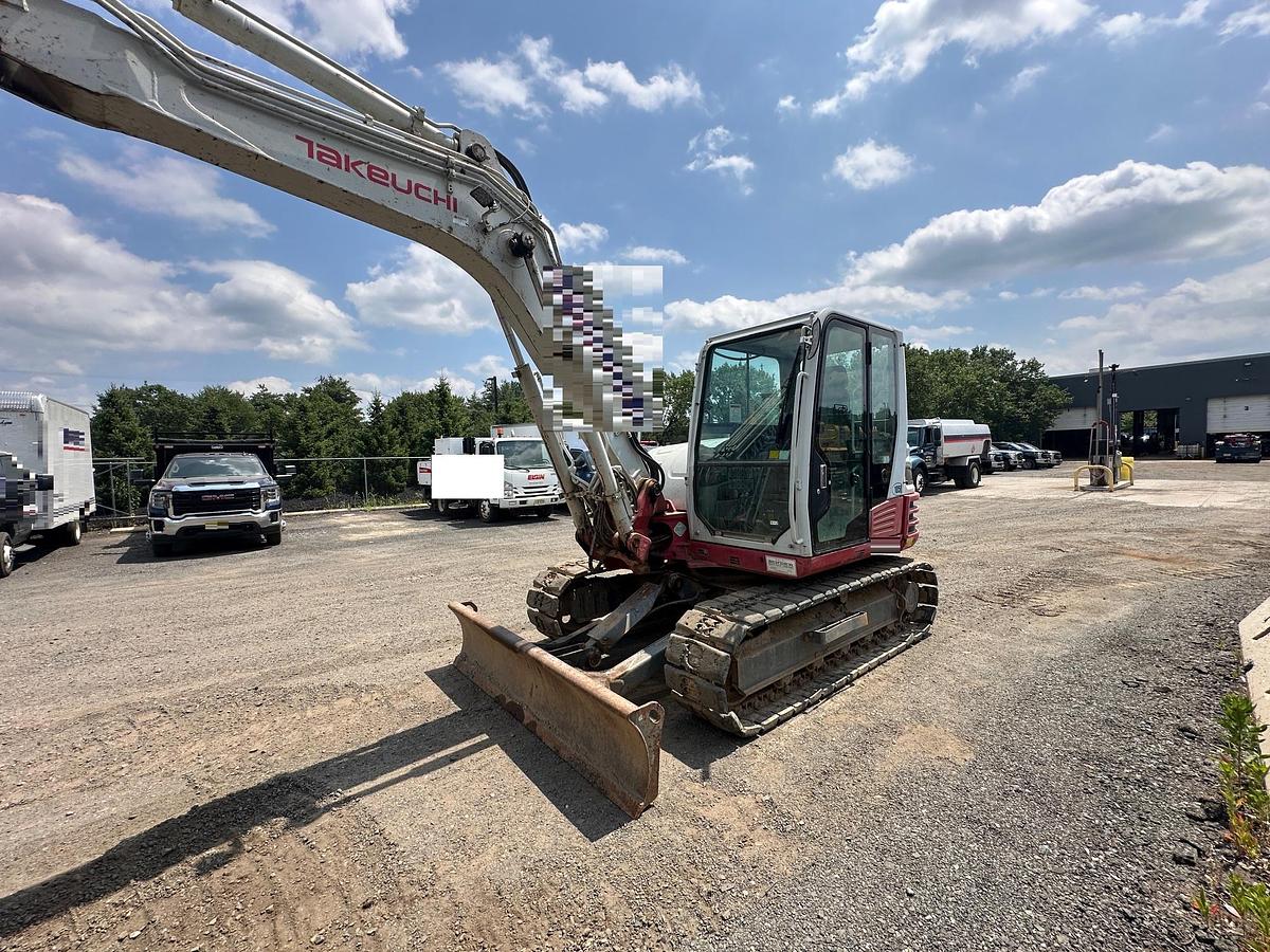 Used 2013 TAKEUCHI TB285