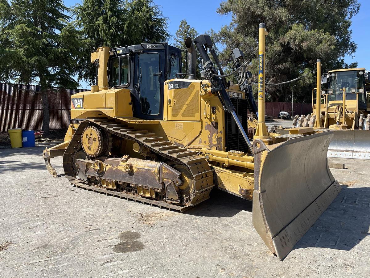 Used 2013 CATERPILLAR D6T XL