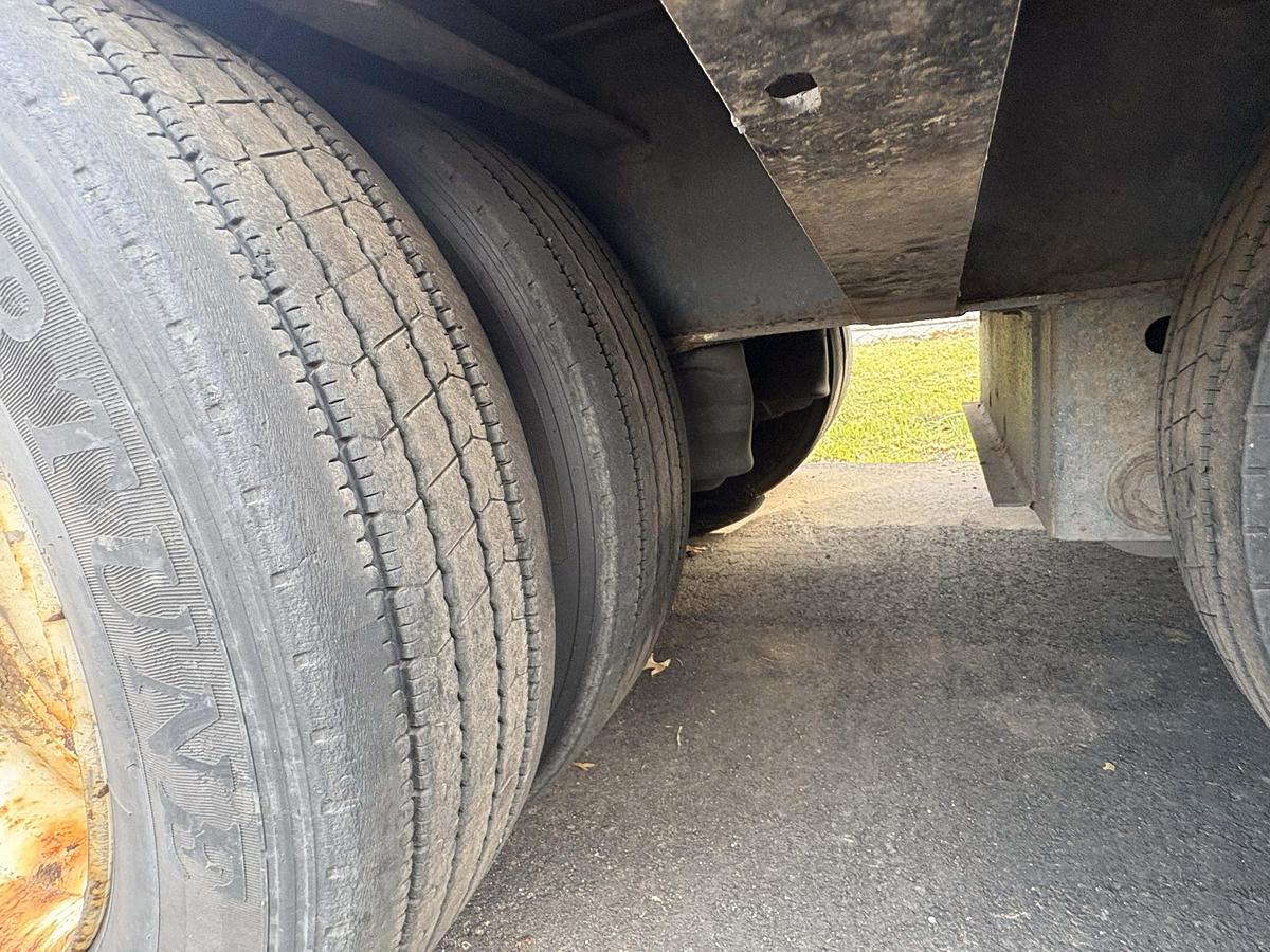 Used 2005 ETNYRE Blackhawk