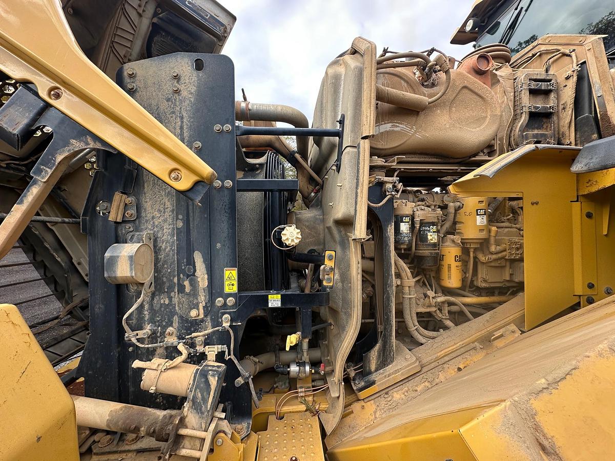 Used 2015 CATERPILLAR 962M