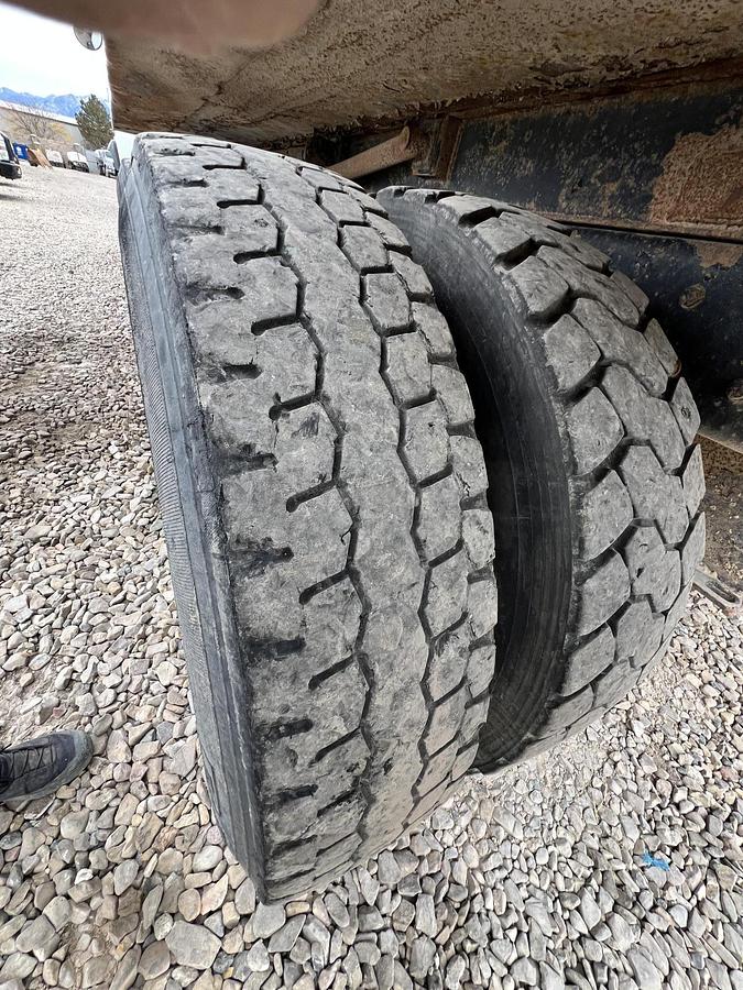 Used 2000 MACK RD688s