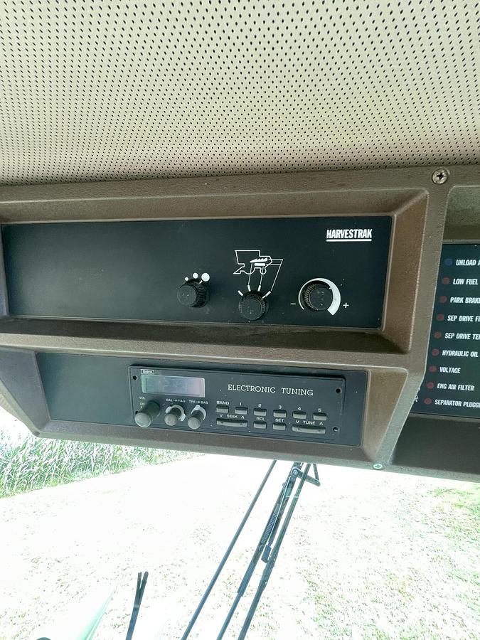 Used 1996 JOHN DEERE 9500 Sidehill combine