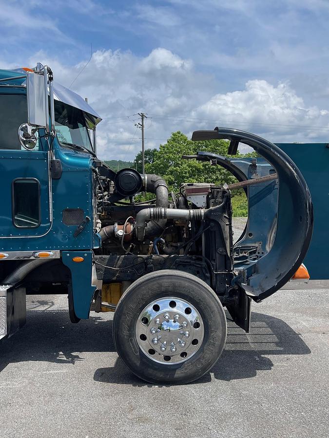 Used 2008 PETERBILT 365