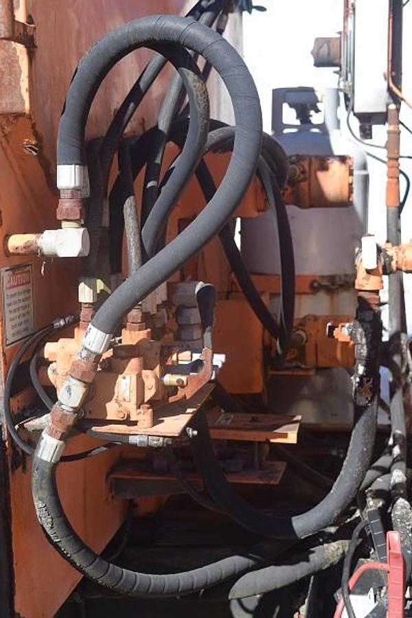 Used 1998 FORD L7000