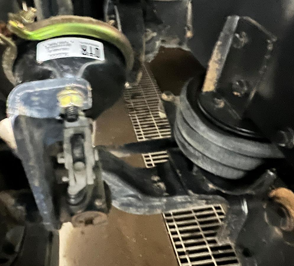 Used 2012 PETERBILT 388 Dump truck