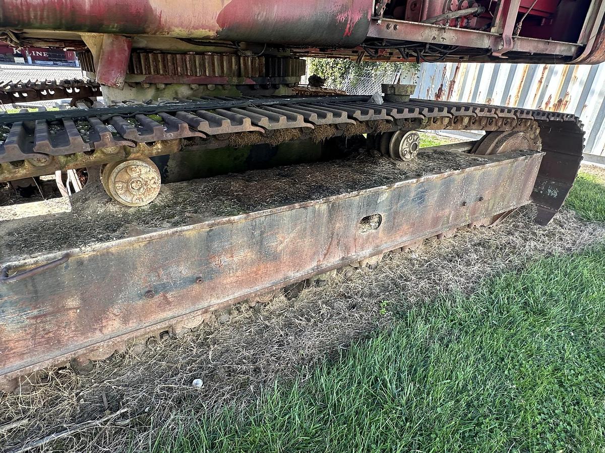 Used 1984 CASE POCLAIN 220CKNA