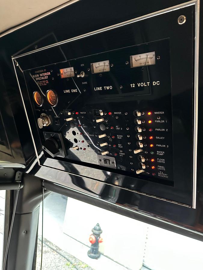 Used 1998 PREVOST XL 45' Executive Coach