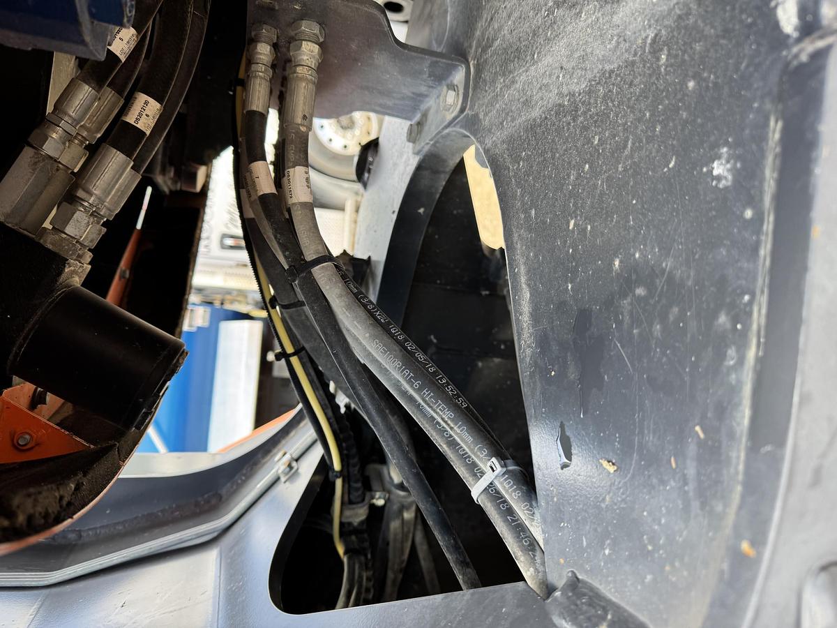 Used 2018 DOOSAN DL 220