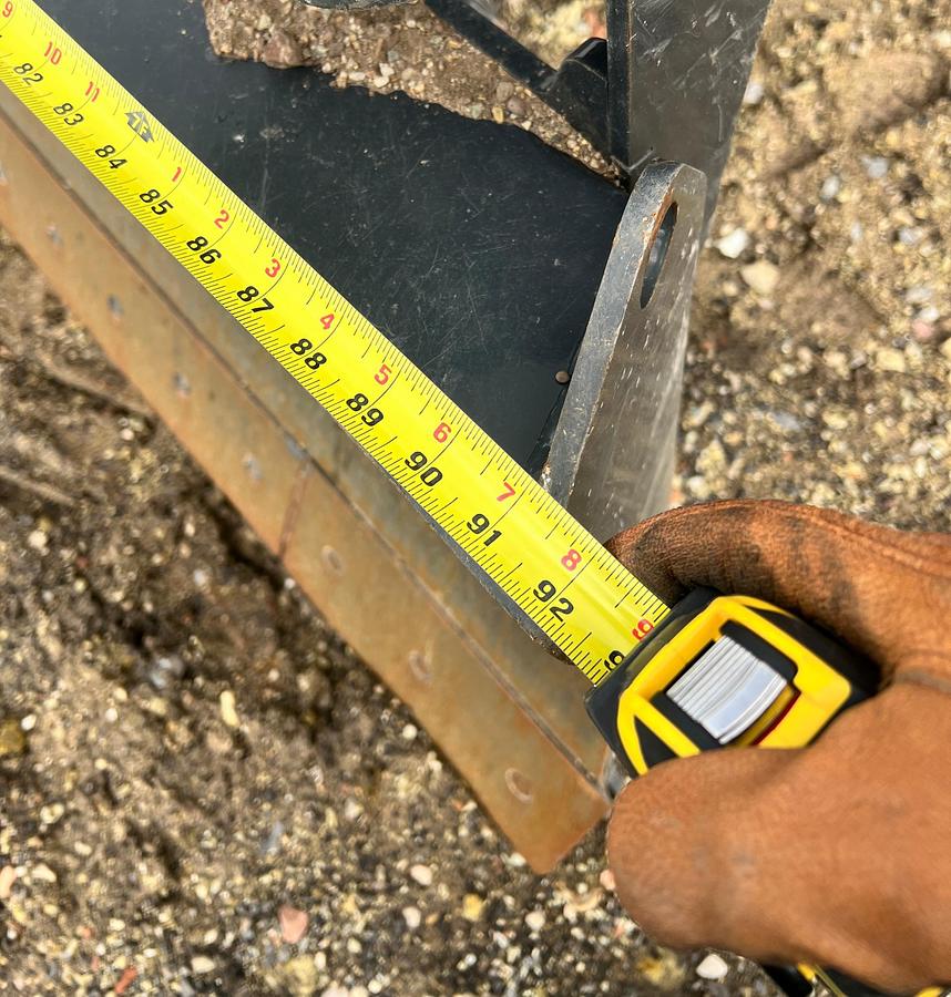 Used 2023 CASE dl550