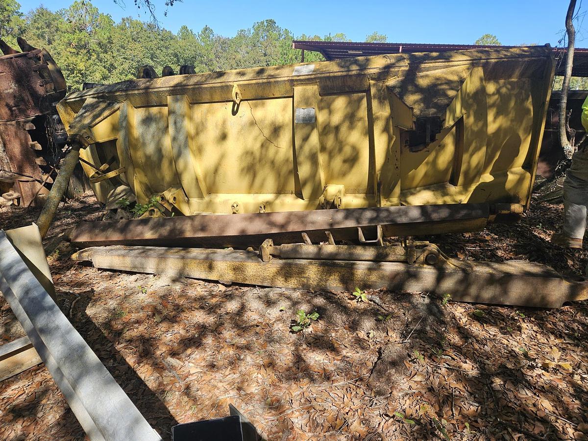 Used 1984 CATERPILLAR D8H
