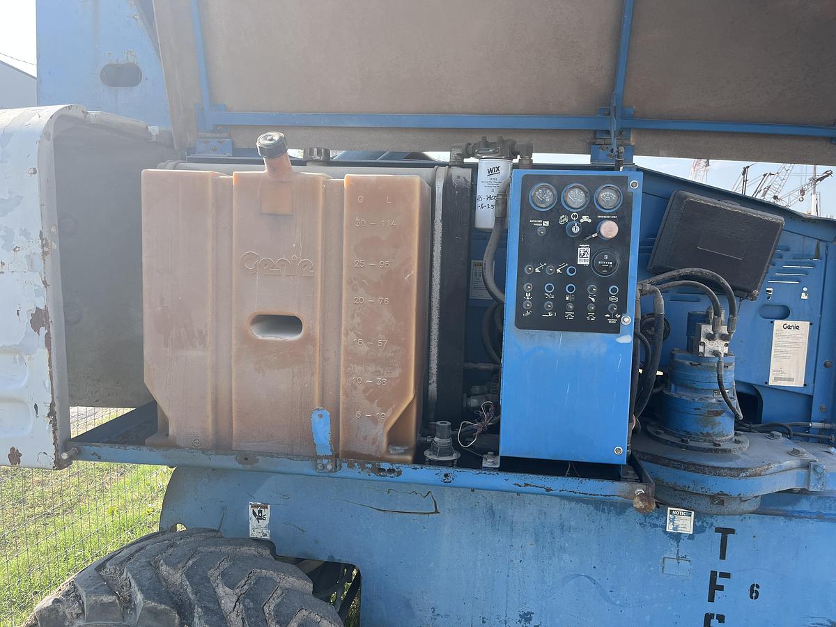 Used 2001 GENIE S-60