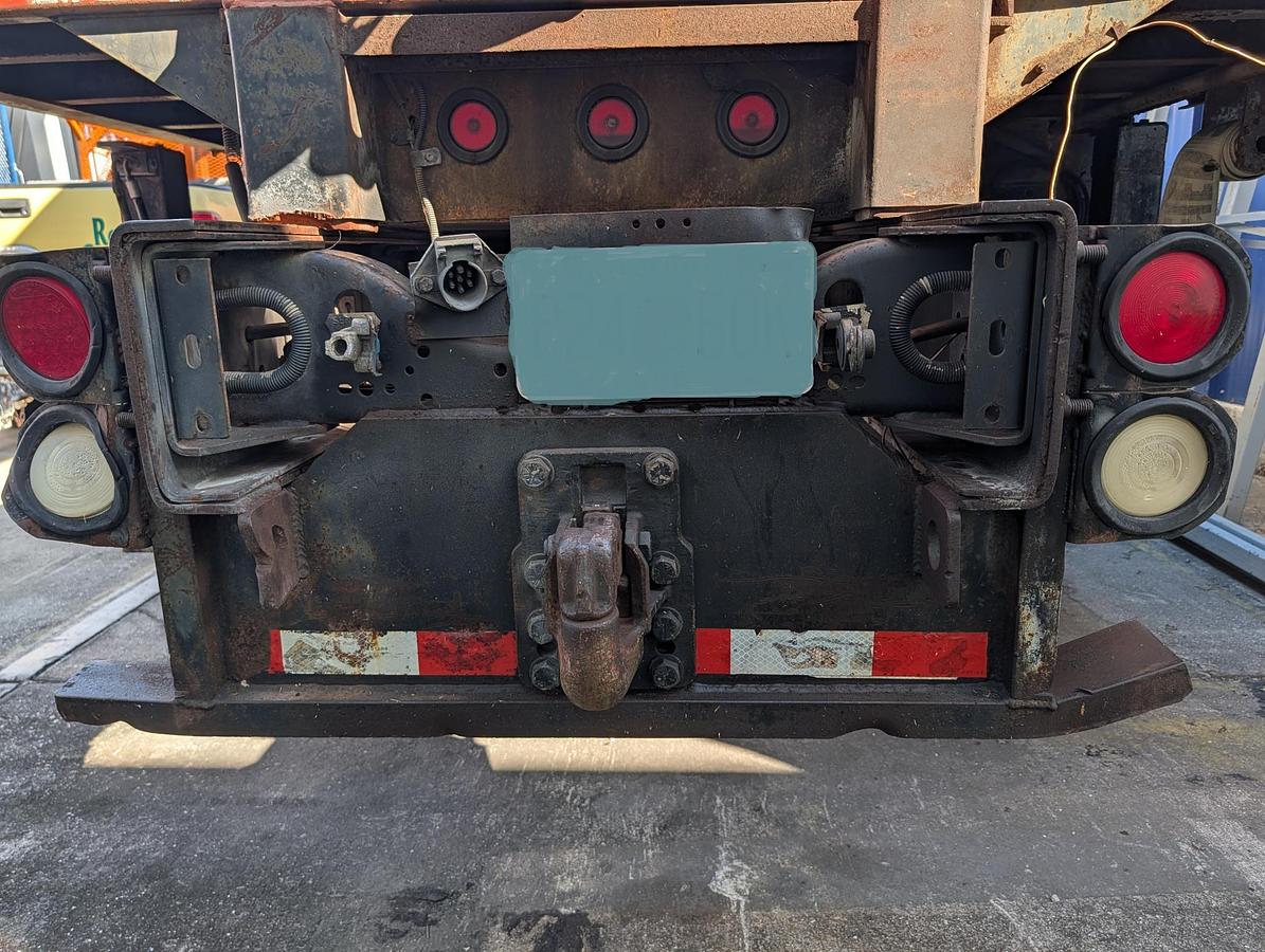 Used 2003 MACK RD688S