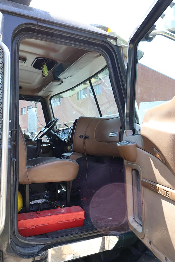 Used 2006 MACK CT713 Granite