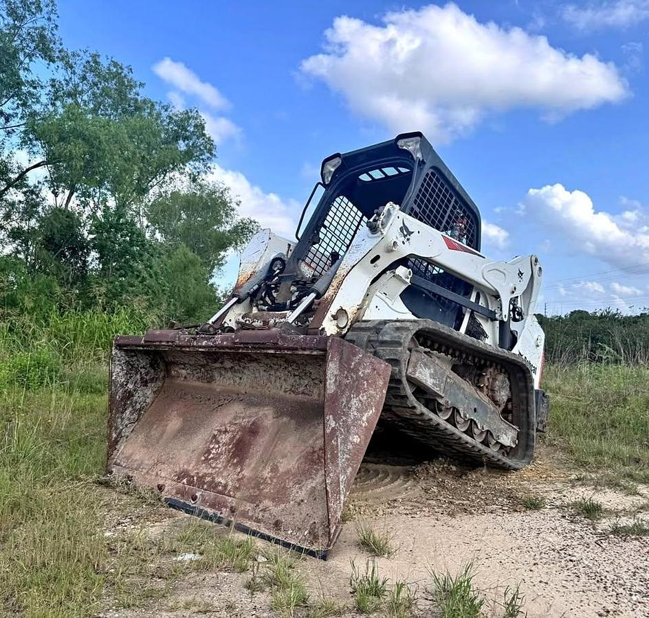 Used 2017 BOBCAT T595