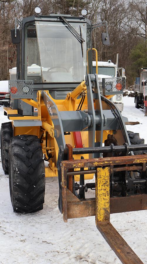 Used 2000 DEERE 244H