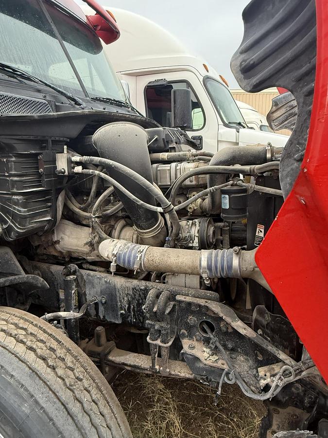 Used 2012 FREIGHTLINER CASCADIA