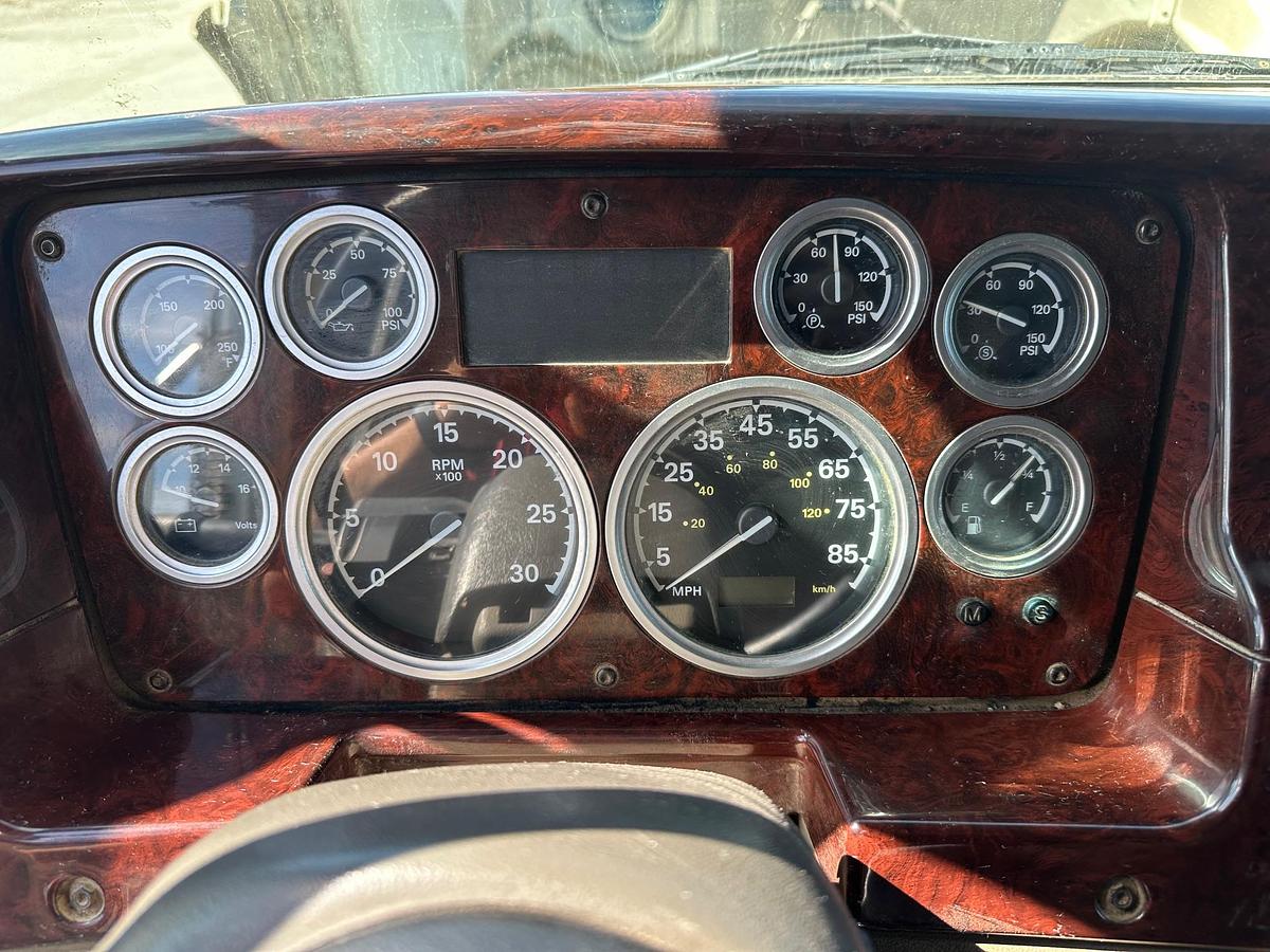 Used 2007 STERLING L9500