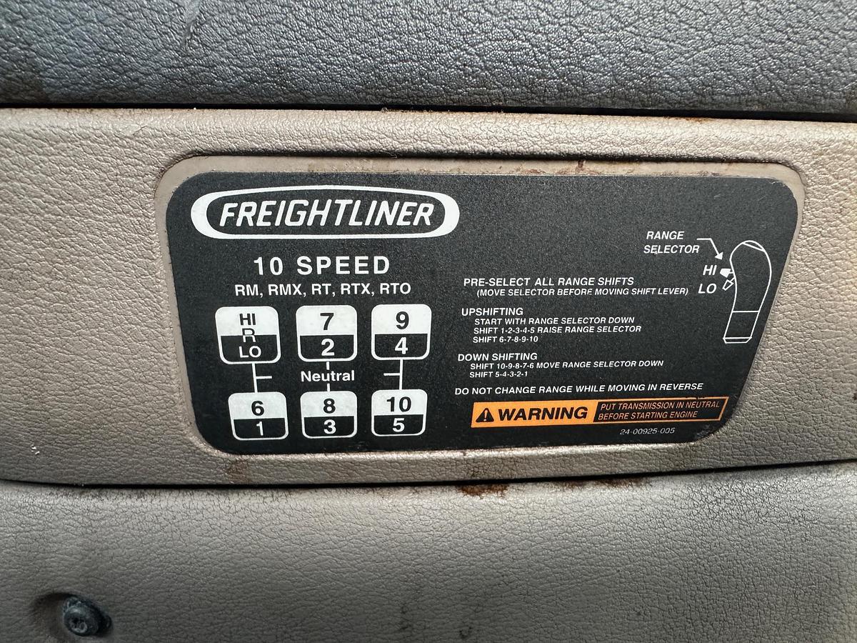 Used 2012 FREIGHTLINER Cascadia 125