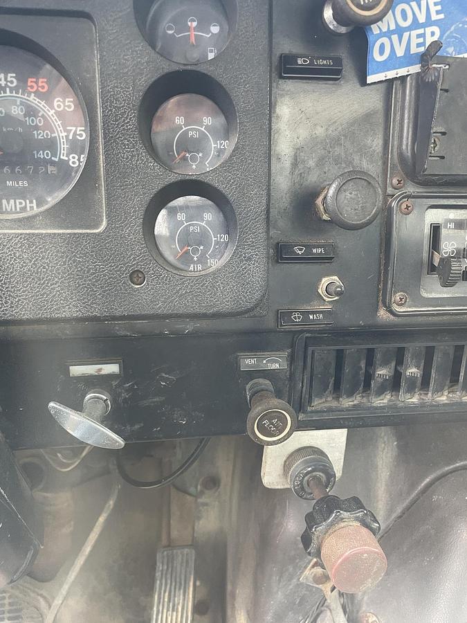 Used 1989 INTERNATIONAL S1900 Septic Pump Truck